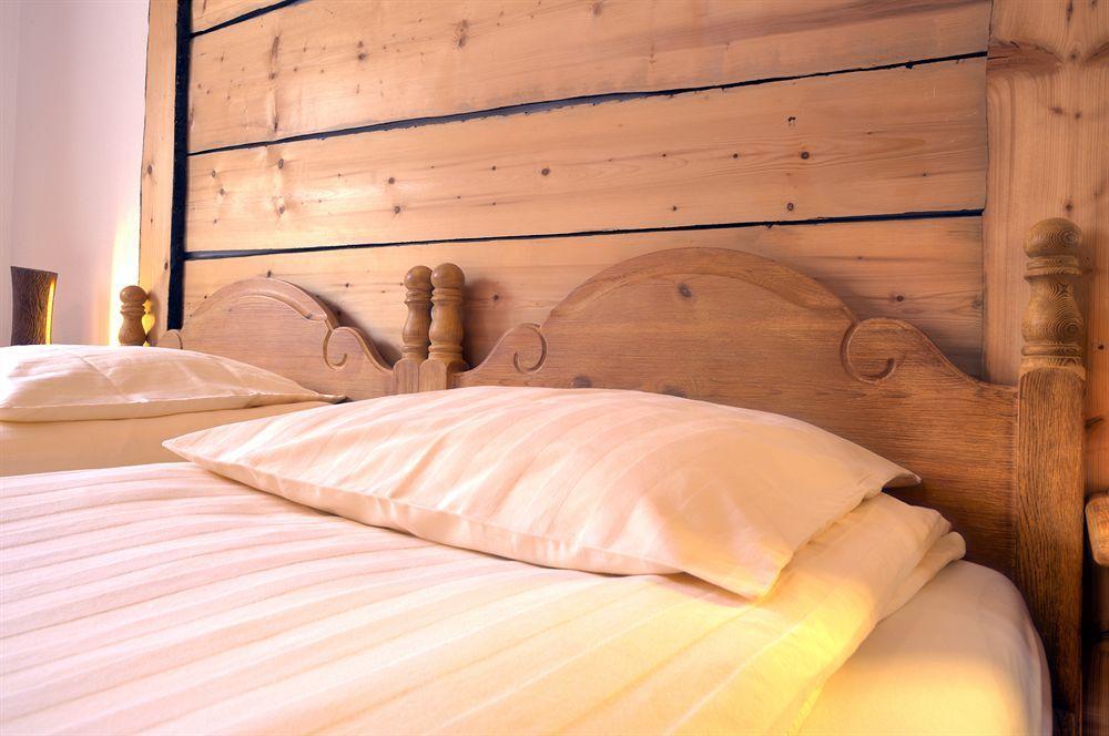 Reves Gourmands, Hotellerie & Gastronomie Vernayaz Εξωτερικό φωτογραφία