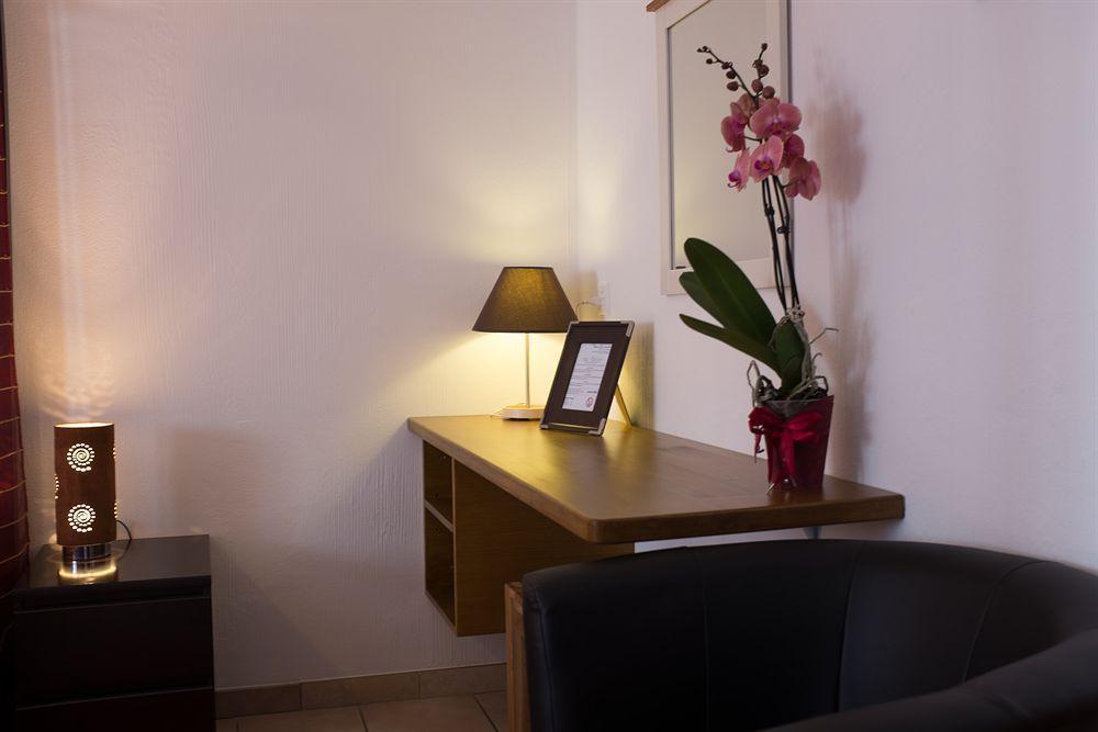 Reves Gourmands, Hotellerie & Gastronomie Vernayaz Εξωτερικό φωτογραφία