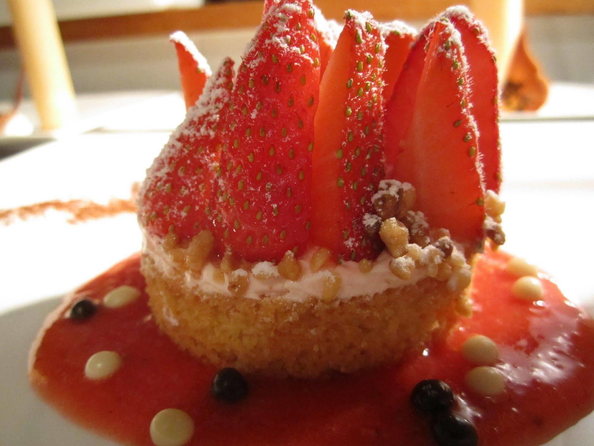 Reves Gourmands, Hotellerie & Gastronomie Vernayaz Εξωτερικό φωτογραφία
