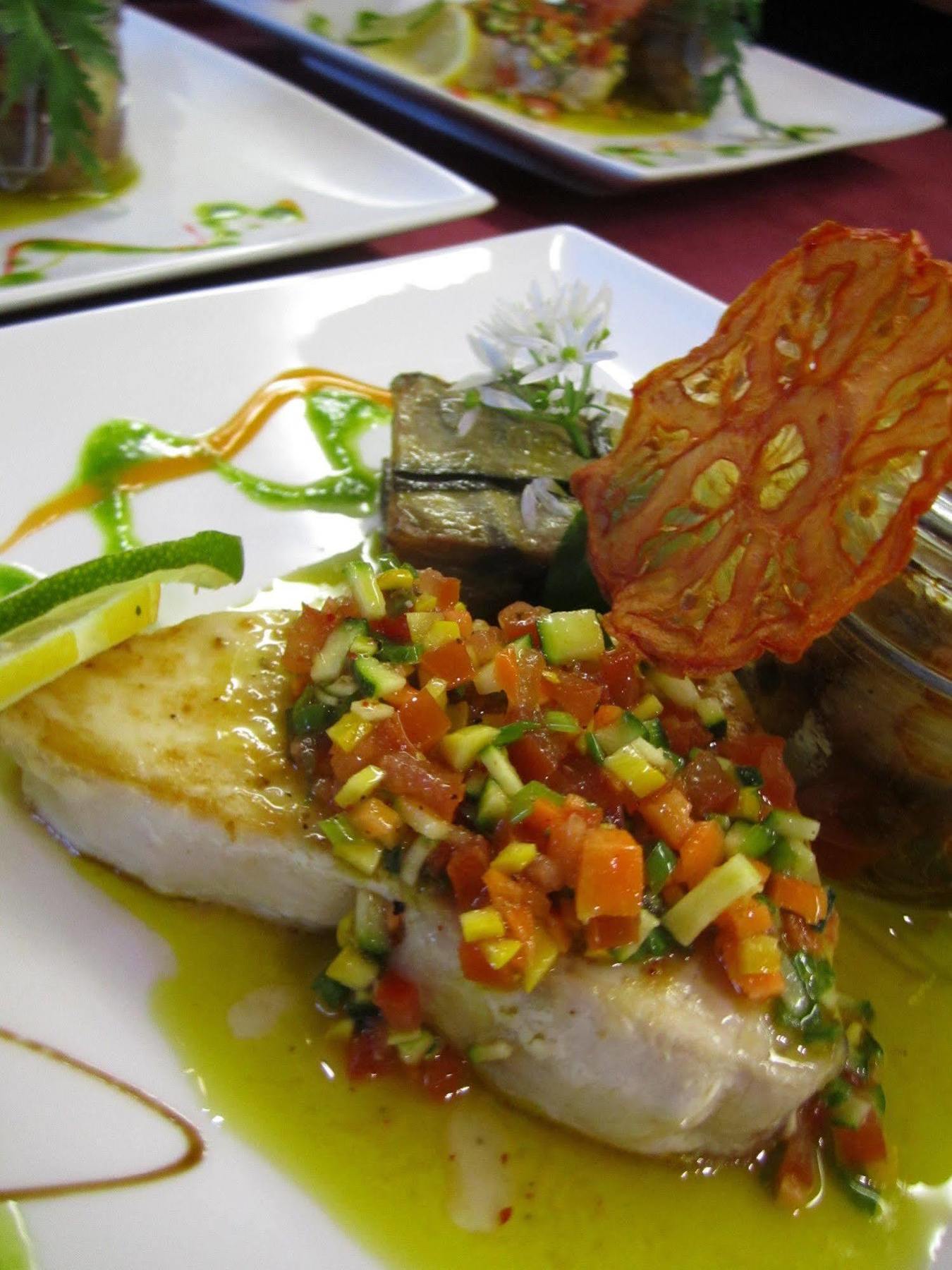 Reves Gourmands, Hotellerie & Gastronomie Vernayaz Εξωτερικό φωτογραφία