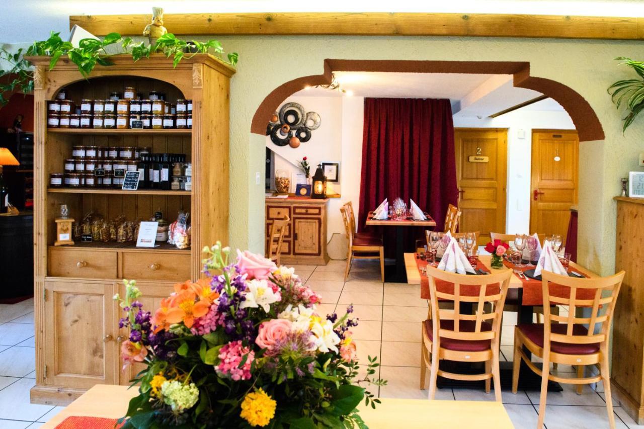 Reves Gourmands, Hotellerie & Gastronomie Vernayaz Εξωτερικό φωτογραφία